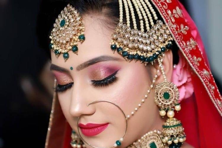 Bridal makeup