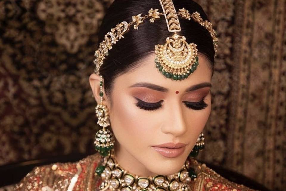 Bridal makeup