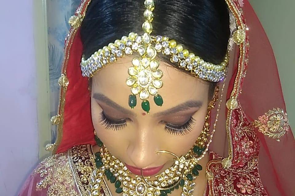 Bridal makeup