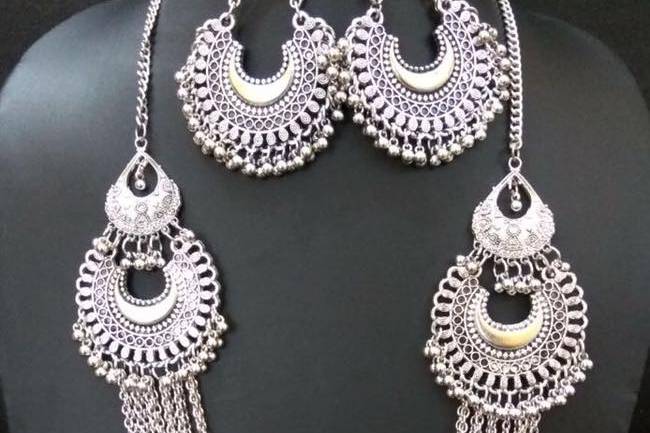 Bridal jewellery