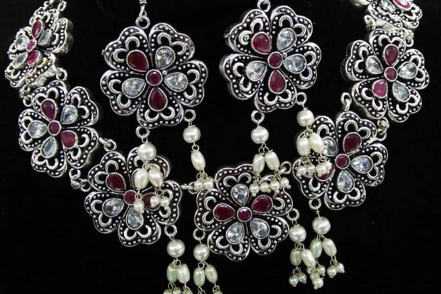 Bridal jewellery