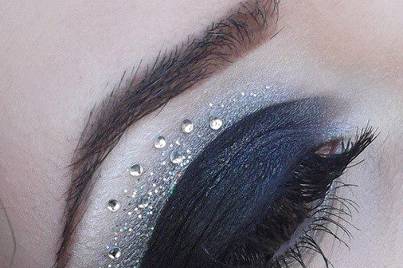 eye makeup