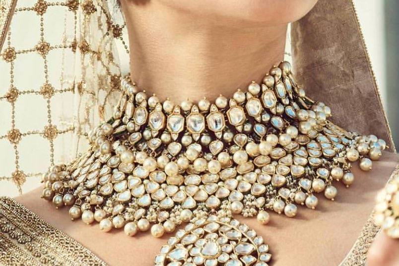 Bridal jewellery