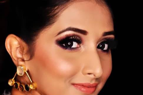 Ekta Sanghvi Pro Makeup Artist And Hairstylist