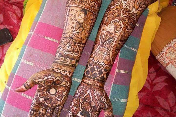 Dinanath Patel Mehandi Arts