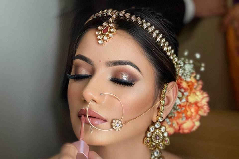 Top 10 makeup artist jalandhar