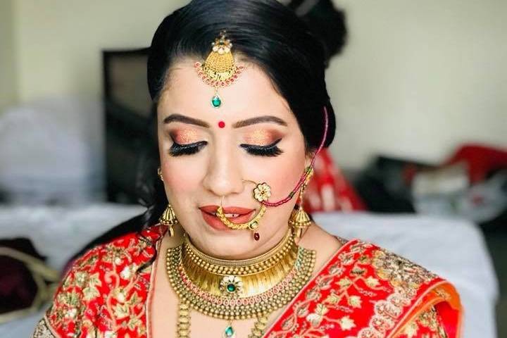 Bridal makeup