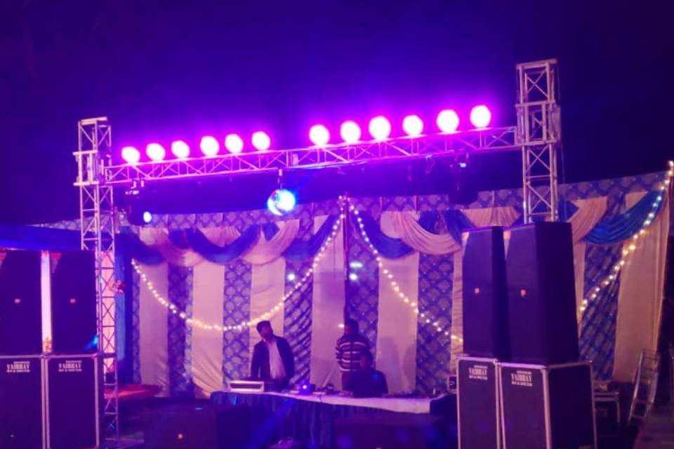 Wedding Dj w/ side truss