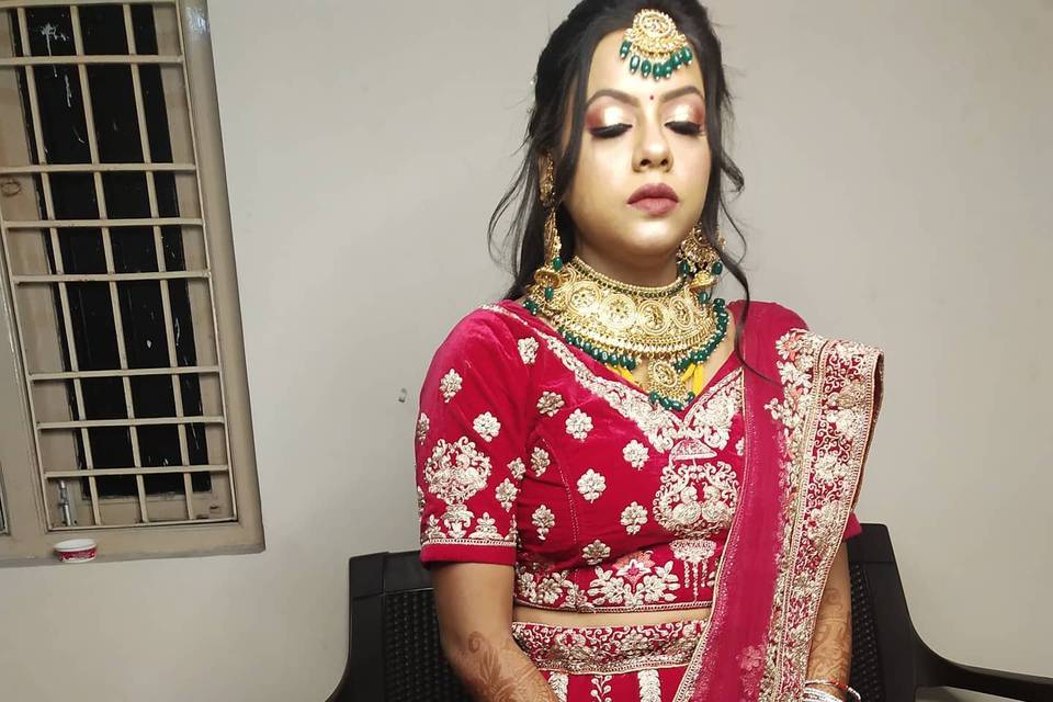 Bridal makeup