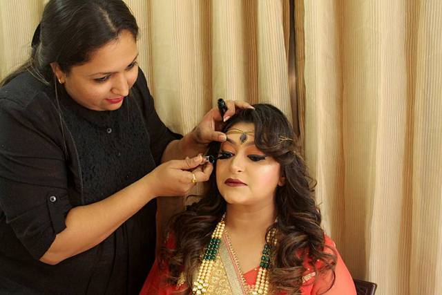 Bridal makeup