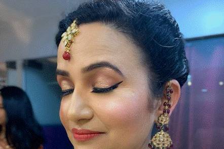 Makeup By Vipasha