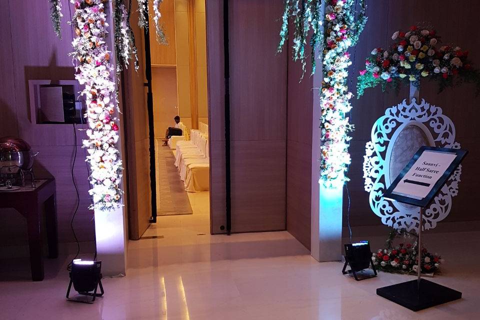 Entrance decor