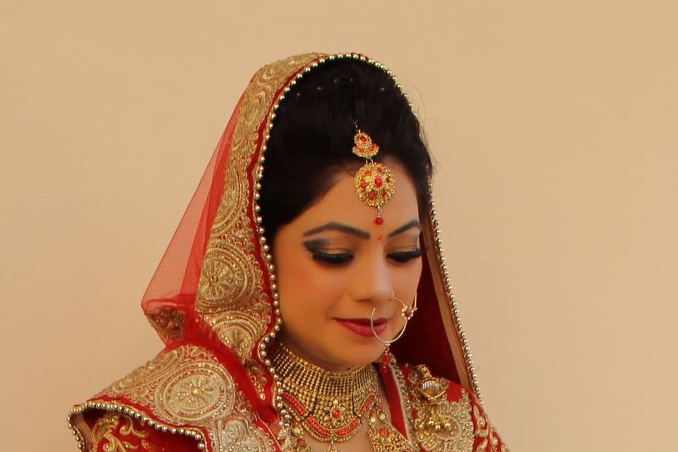 Bridal makeup