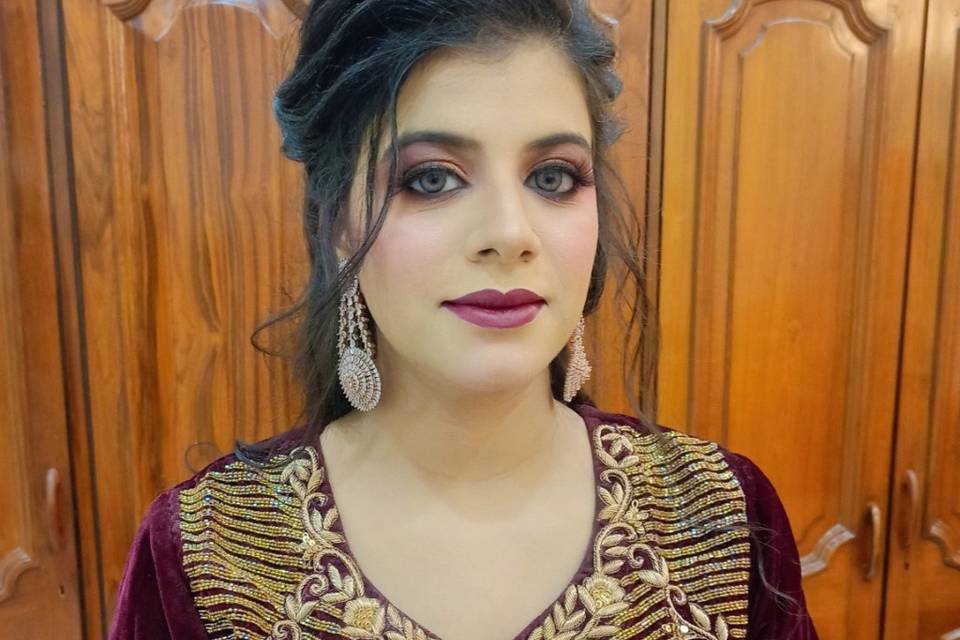 Party makeup