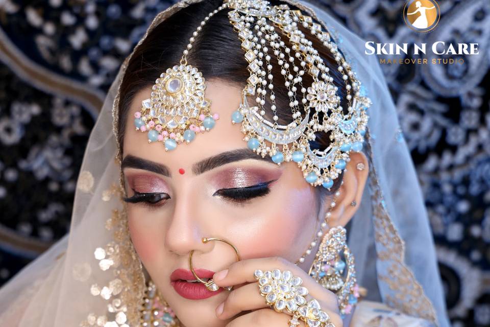 Best Makeup Artist in Delhi