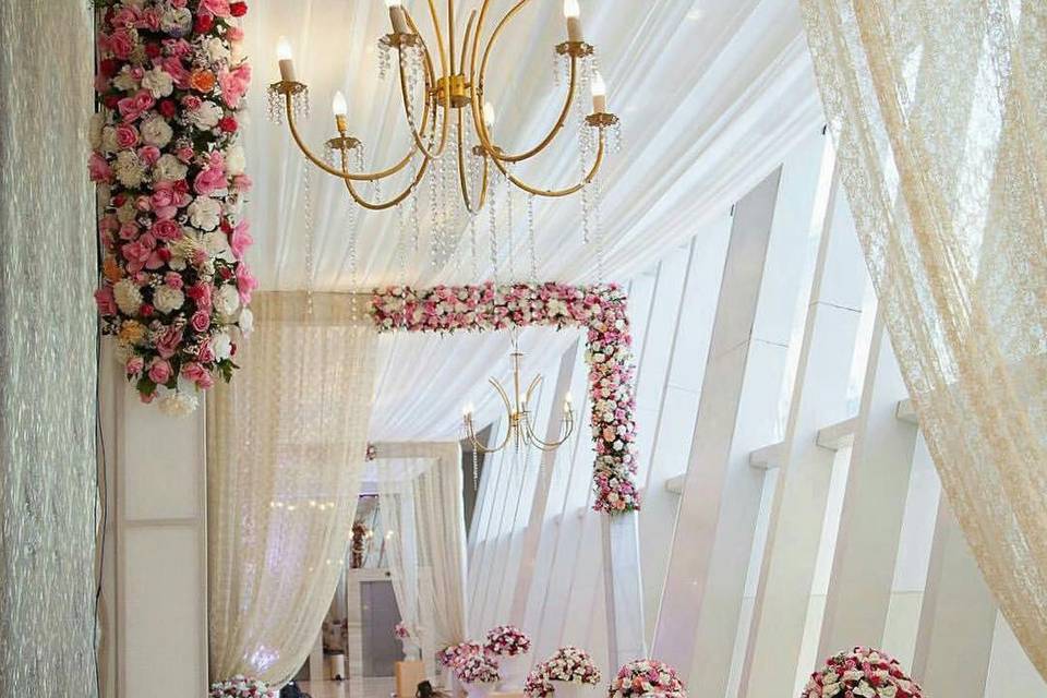 Entrance decor