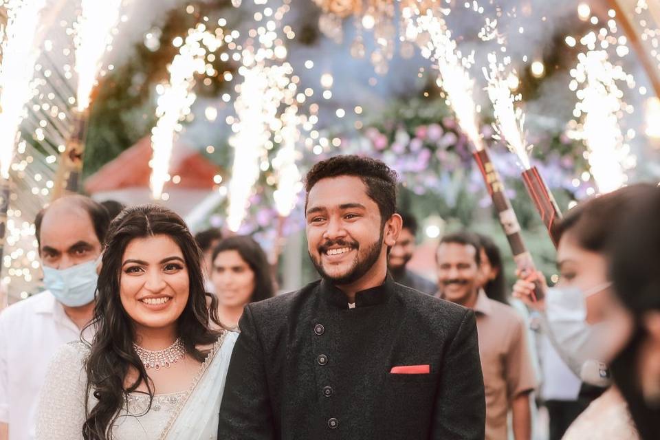 Couple entry