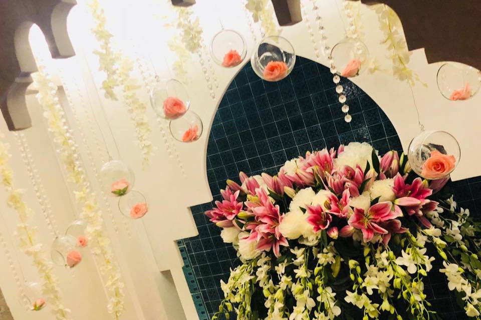 Wedding floral decor