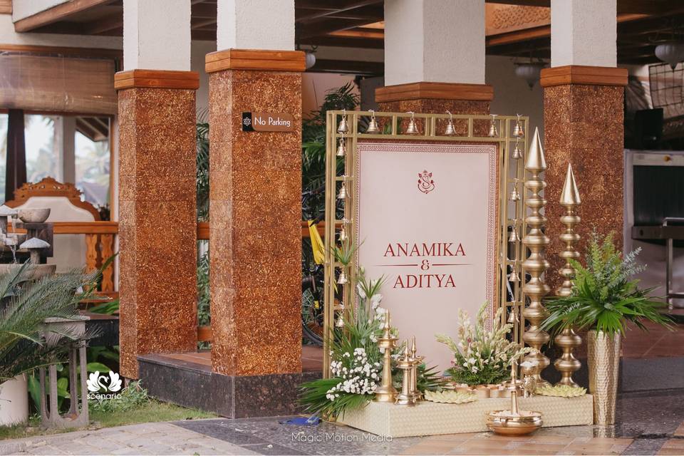 Entrance Decor