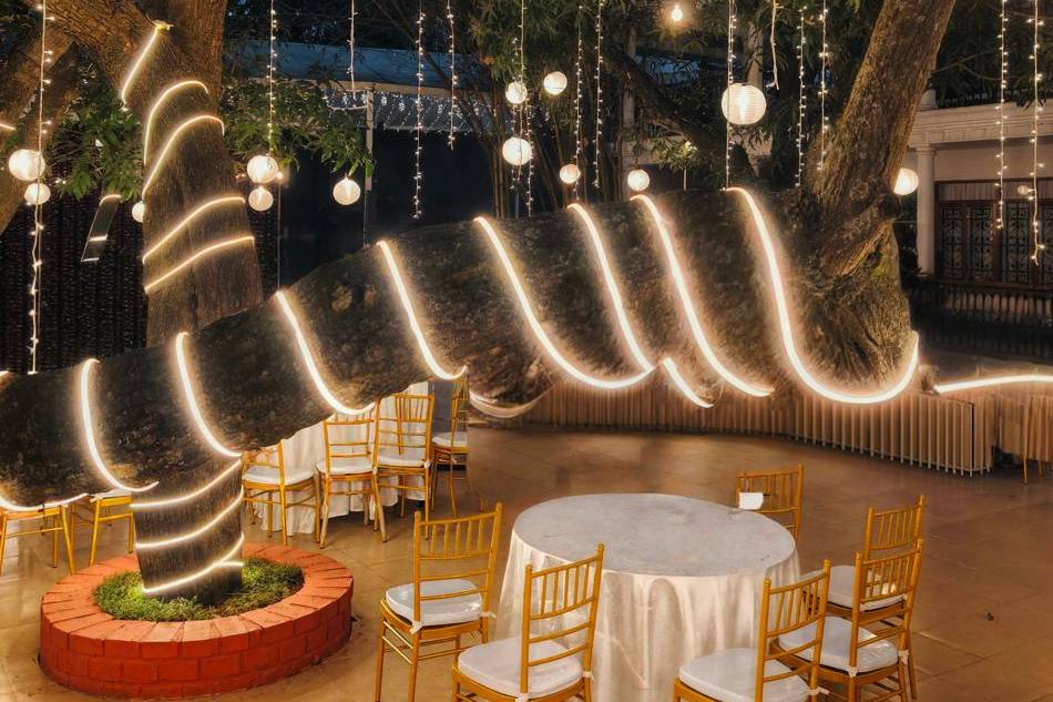 Event space