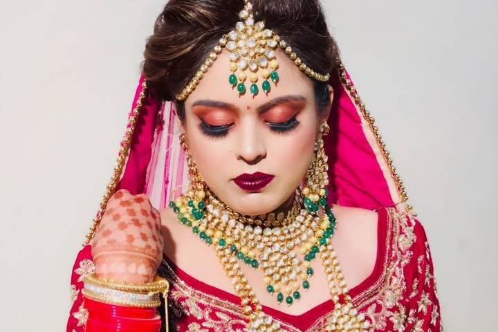 Bridal makeup