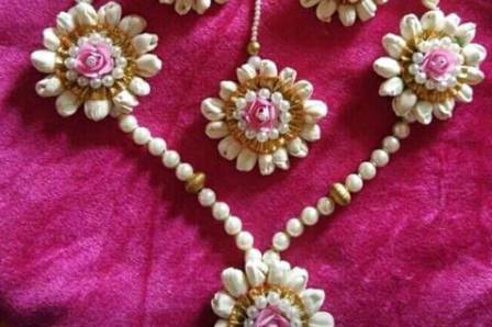 Floral Jewellery