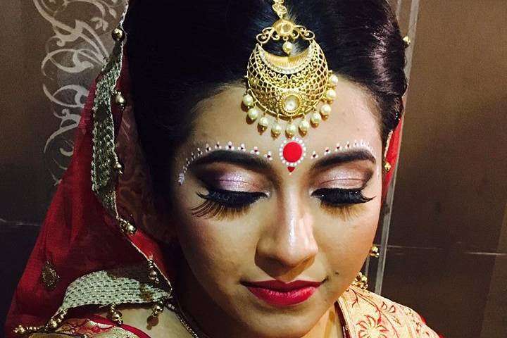 Bridal makeup