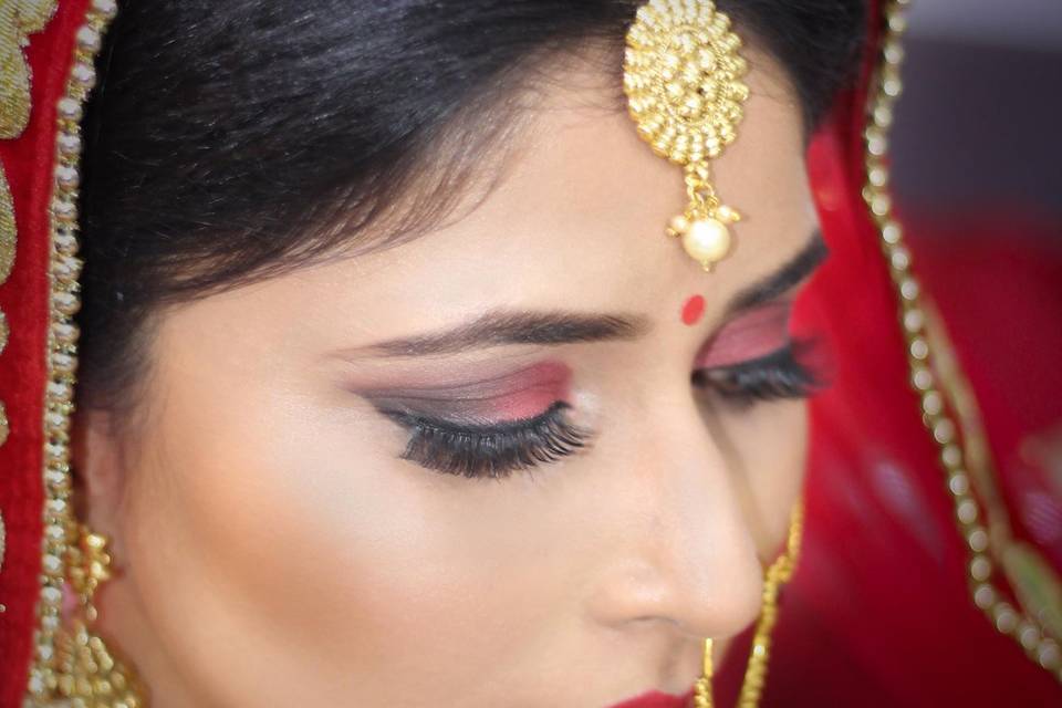Karishma Rawat Makeup