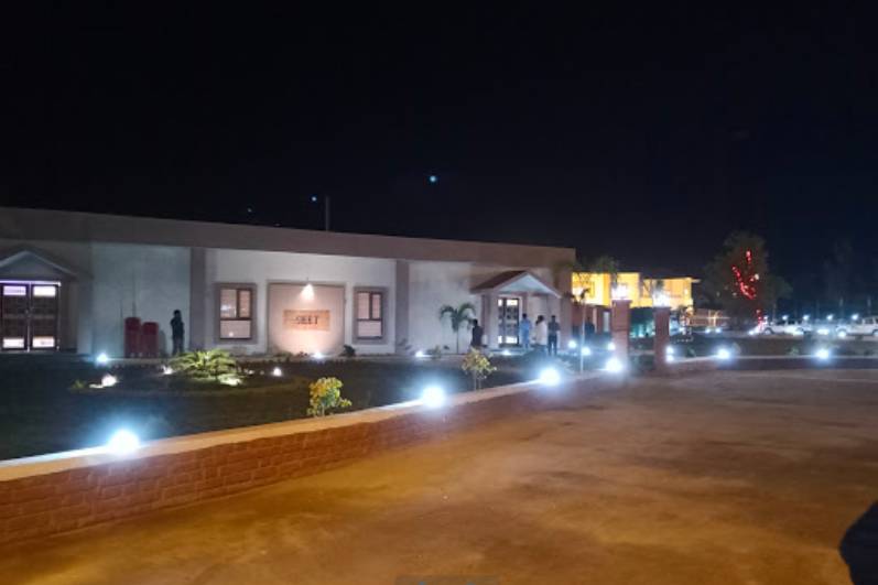 Gargee Surya Vihar Hotel & Resorts