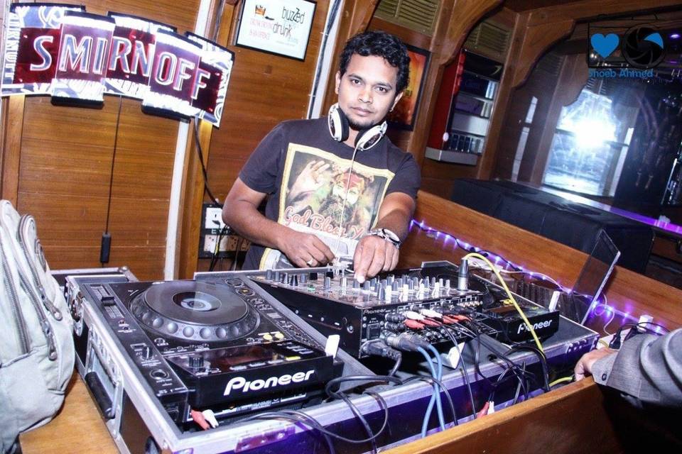 DJ Raaj