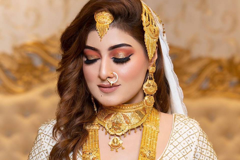 Bridal makeup