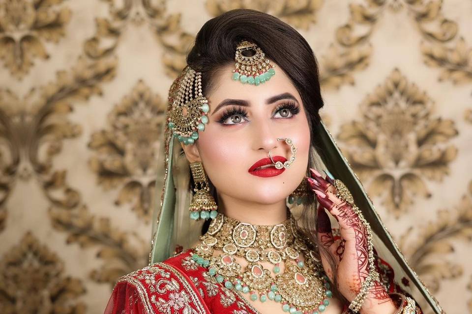 Bridal makeup