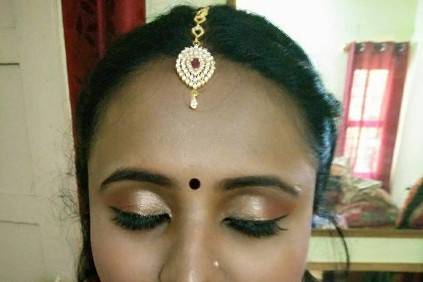 Bridal makeup