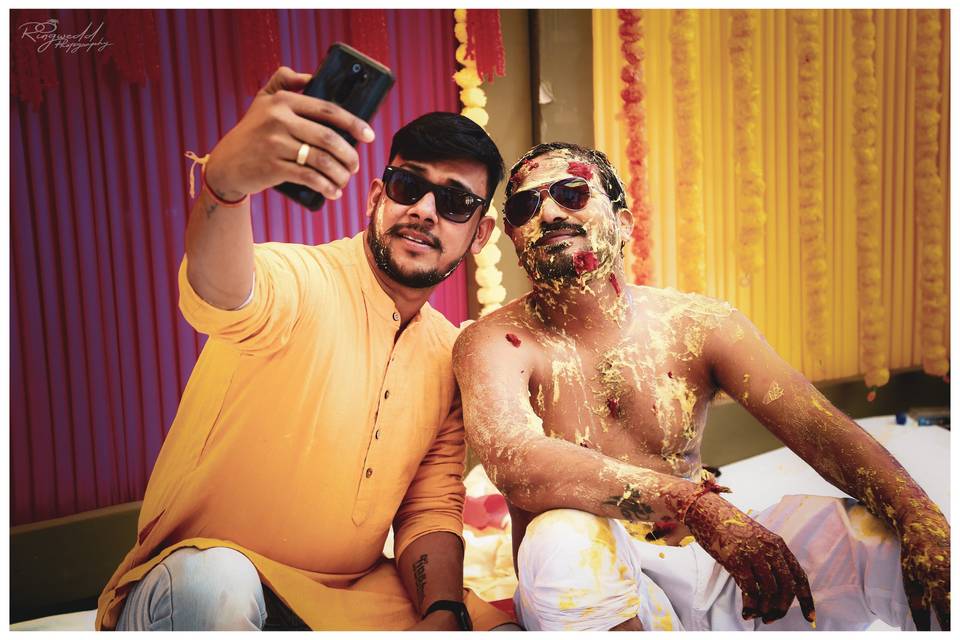 Haldi candid