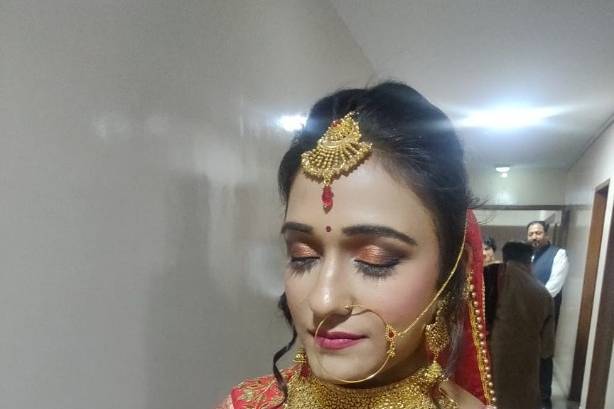 Bridal makeup