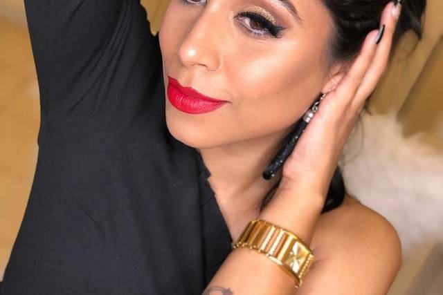 Party makeup