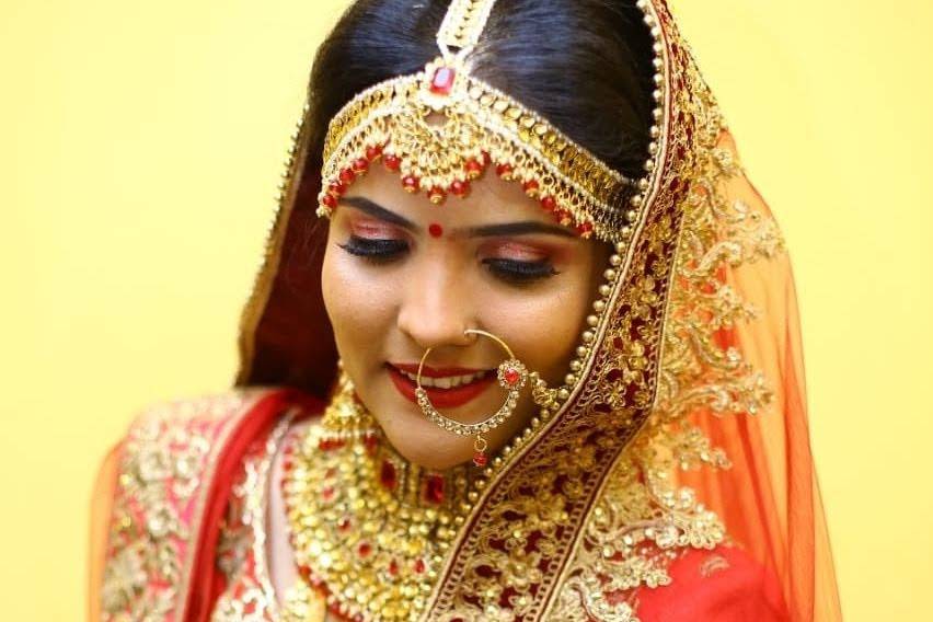 Bridal makeup