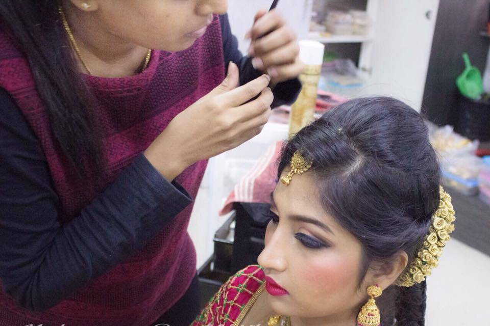 Makeovers by Nikitha