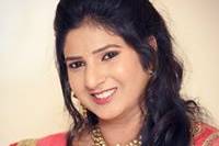 Kanchi Dodhia Makeup Artist and Hair Stylist