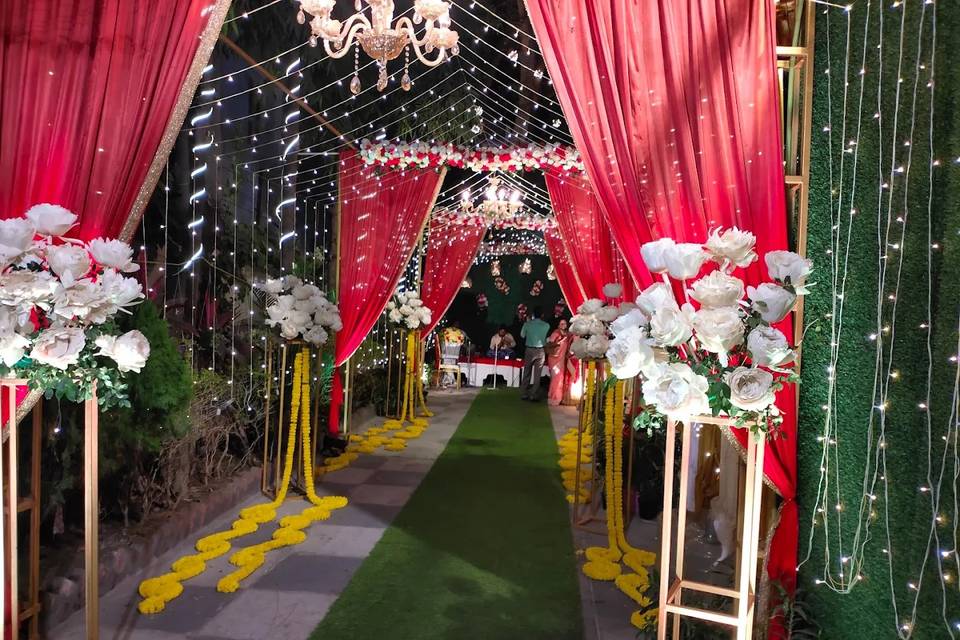 Entrance decor