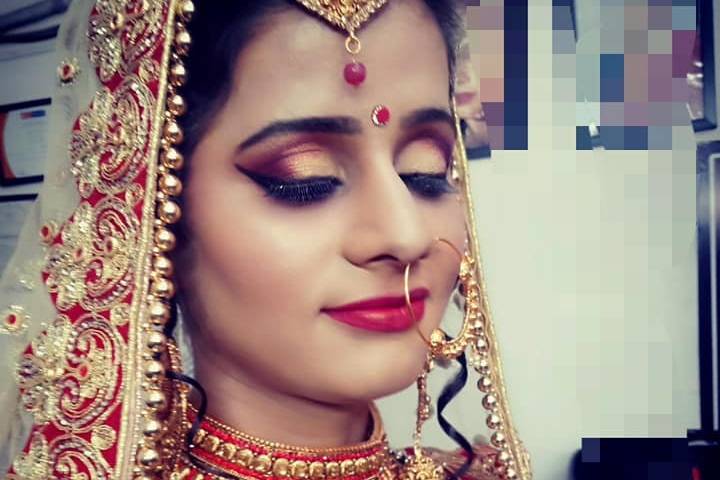 Bridal makeup