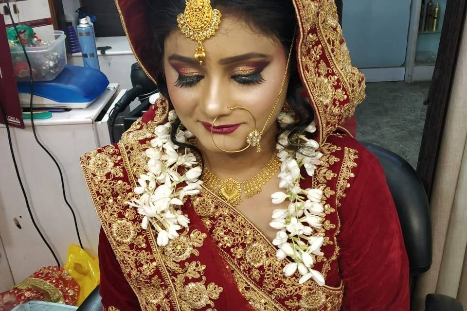 Bridal makeup