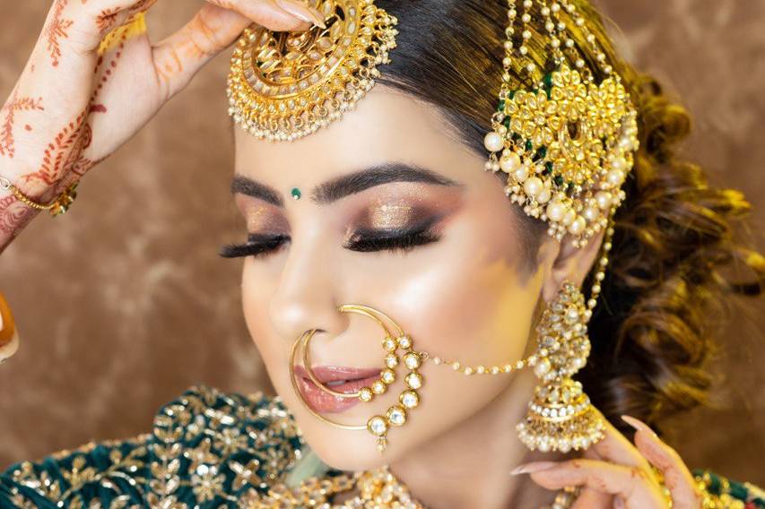 Bridal makeup