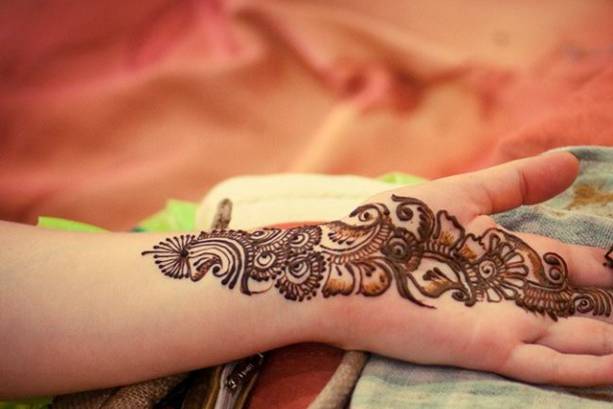 Shaikh Shama - Mehendi Artist - Self-employed | LinkedIn