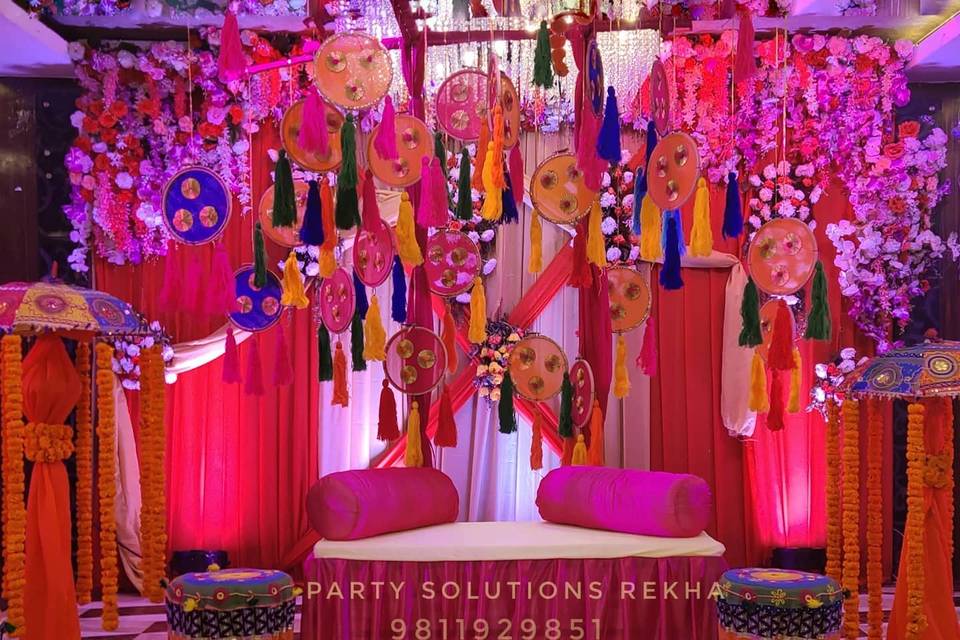 Party Solutions Rekha, Delhi