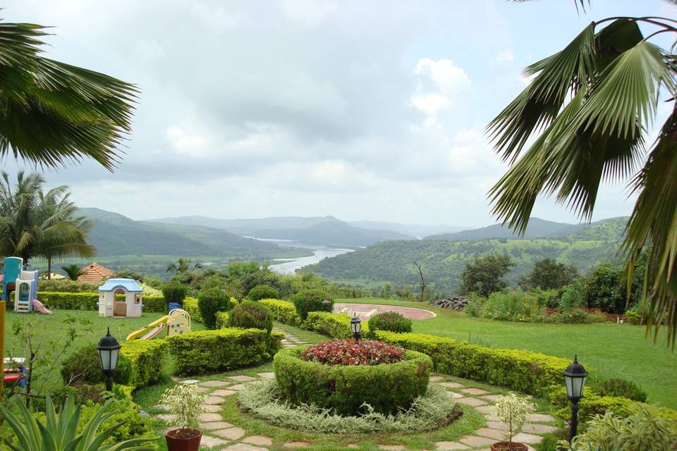 The Riverview Resort, Chiplun