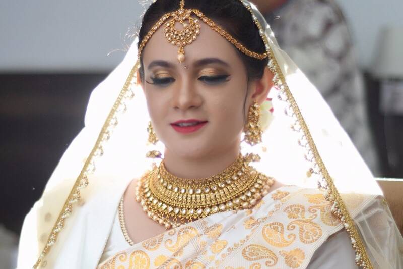 Bridal makeup