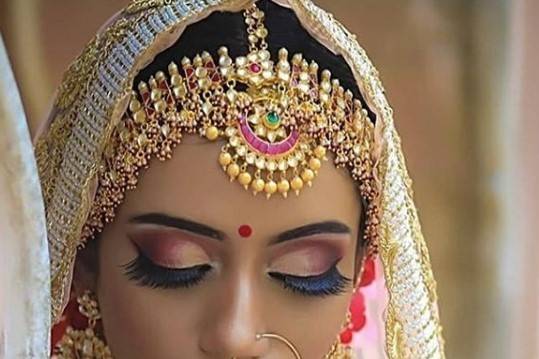 Bridal makeup