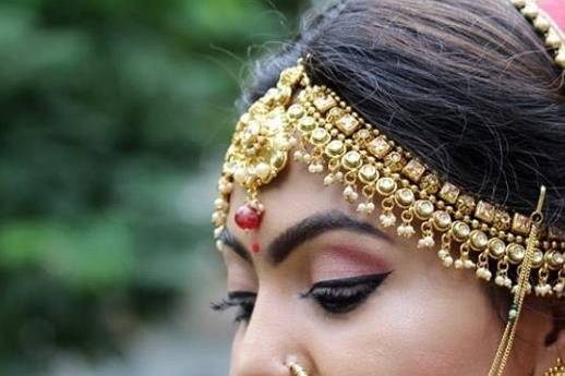 Bridal makeup