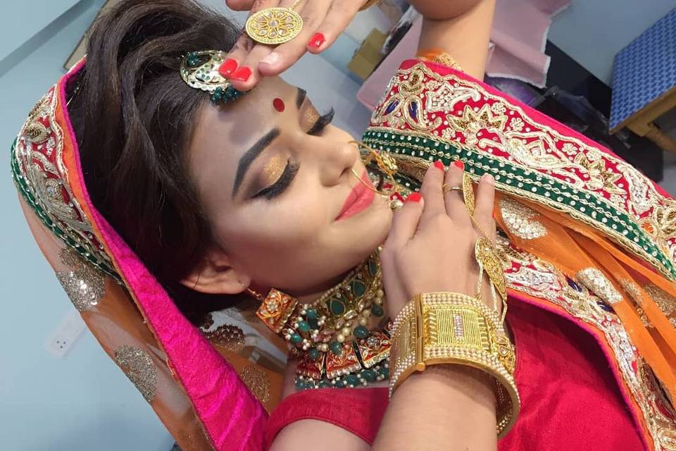 Bridal makeup